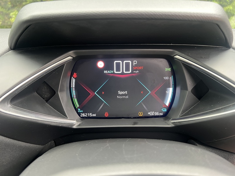 DS AUTOMOBILES DS 3 CROSSBACK E-TENSE Bastille - U12743