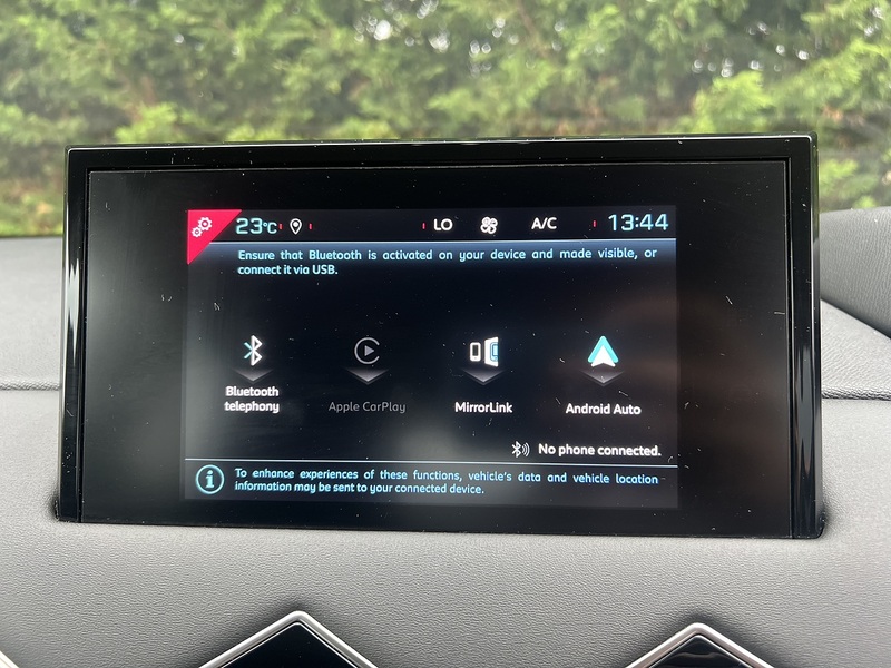 DS AUTOMOBILES DS 3 CROSSBACK E-TENSE Bastille - U12743