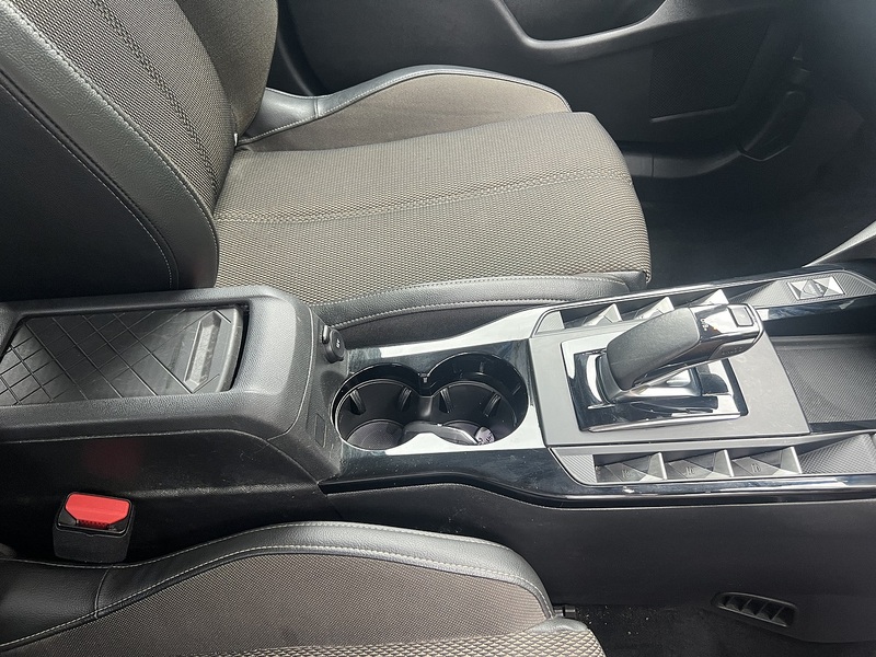 DS AUTOMOBILES DS 3 CROSSBACK E-TENSE Bastille - U12743