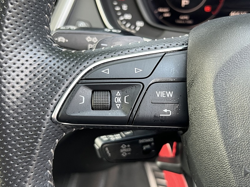 Audi Q5 TDI Black Edition - U12744
