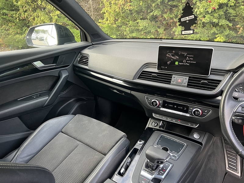 Audi Q5 TDI Black Edition - U12744