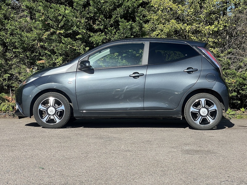 Toyota AYGO VVT-i x-clusiv 2 - U12759