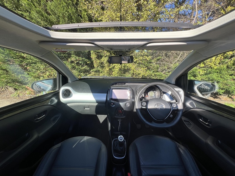 Toyota AYGO VVT-i x-clusiv 2 - U12759