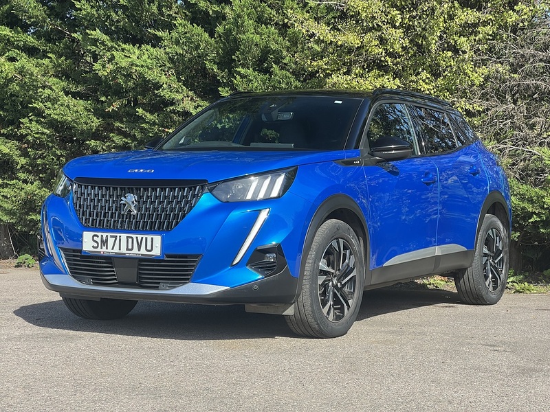 Peugeot 2008 PureTech GT - U12761