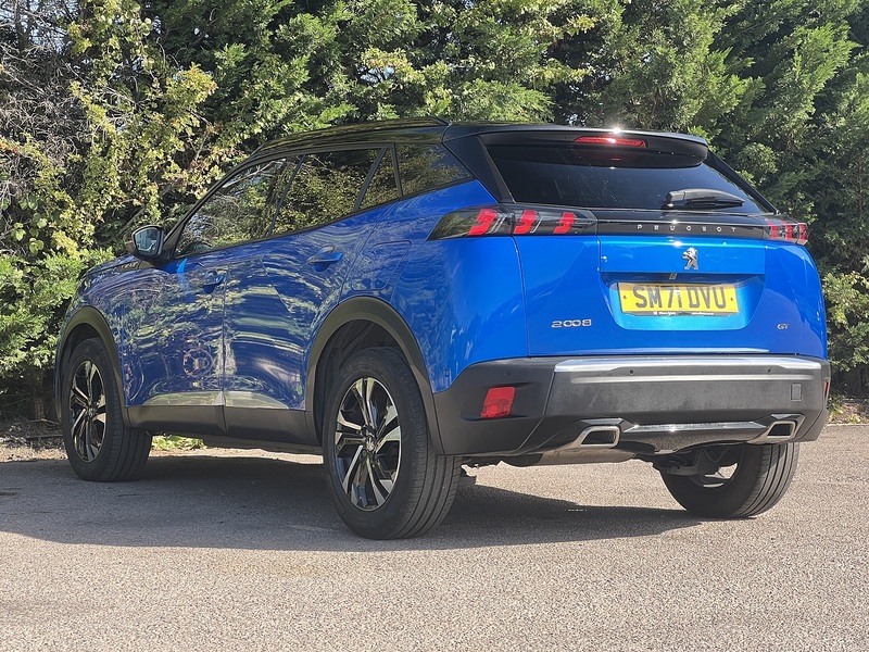 Peugeot 2008 PureTech GT - U12761