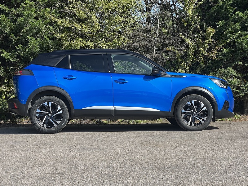 Peugeot 2008 PureTech GT - U12761