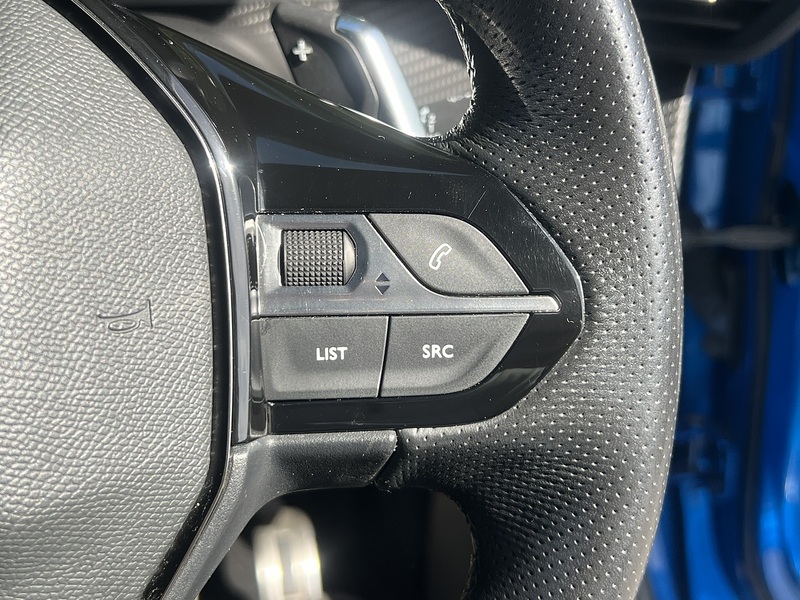 Peugeot 2008 PureTech GT - U12761