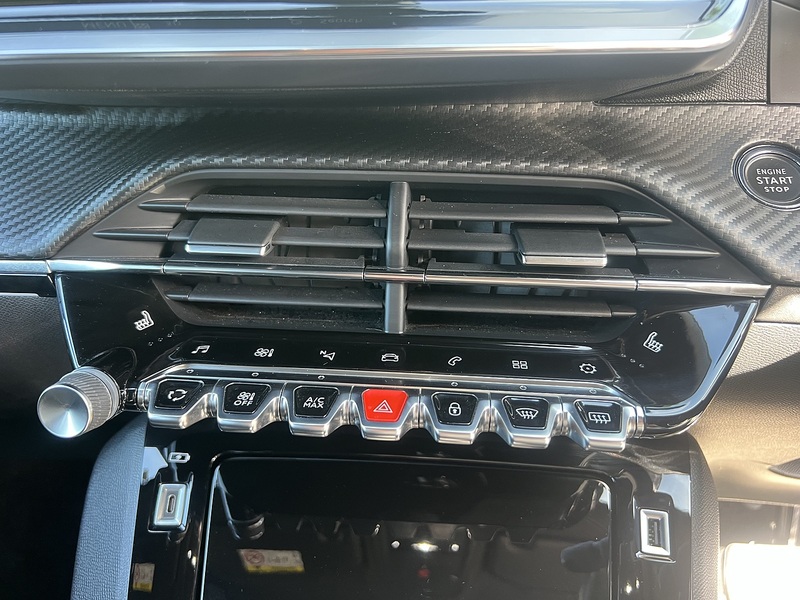 Peugeot 2008 PureTech GT - U12761