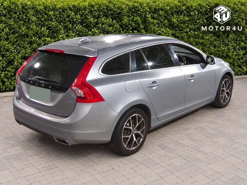 Volvo V60 D4 Se - U12767