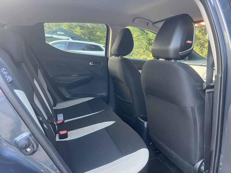 Nissan Micra IG-T Tekna - U12777
