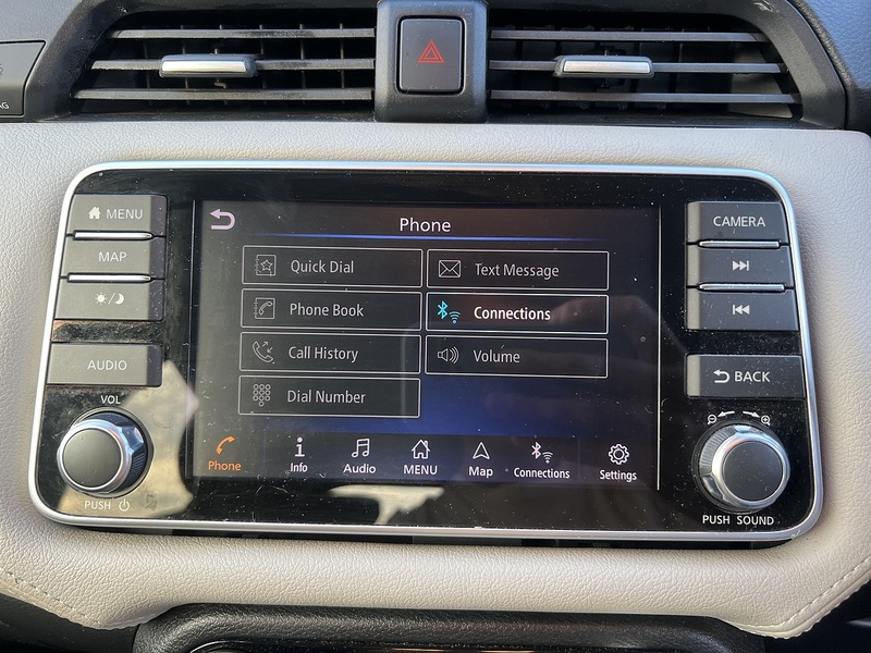 Nissan Micra IG-T Tekna - U12777