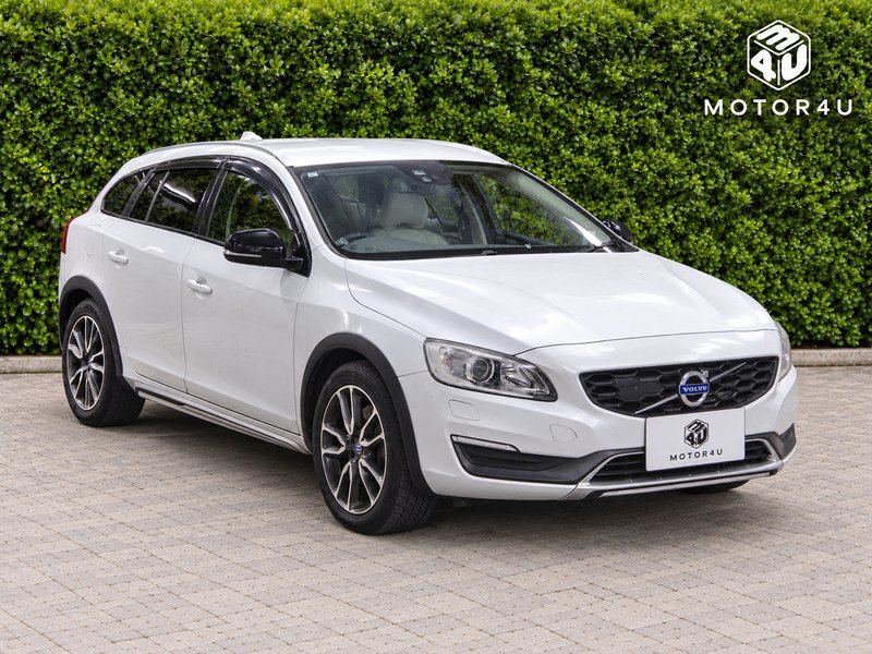 Volvo V60 T5 Cross Country AWD - U12784