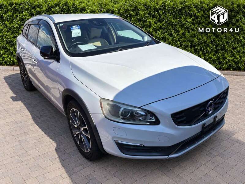 Volvo V60 T5 Cross Country AWD - U12784