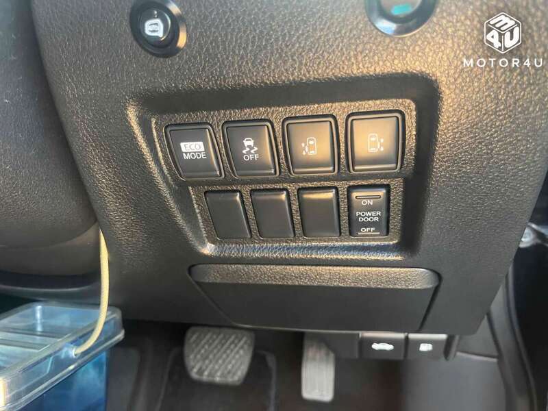 Nissan El Grand 5D 250 Highway Star - U12785