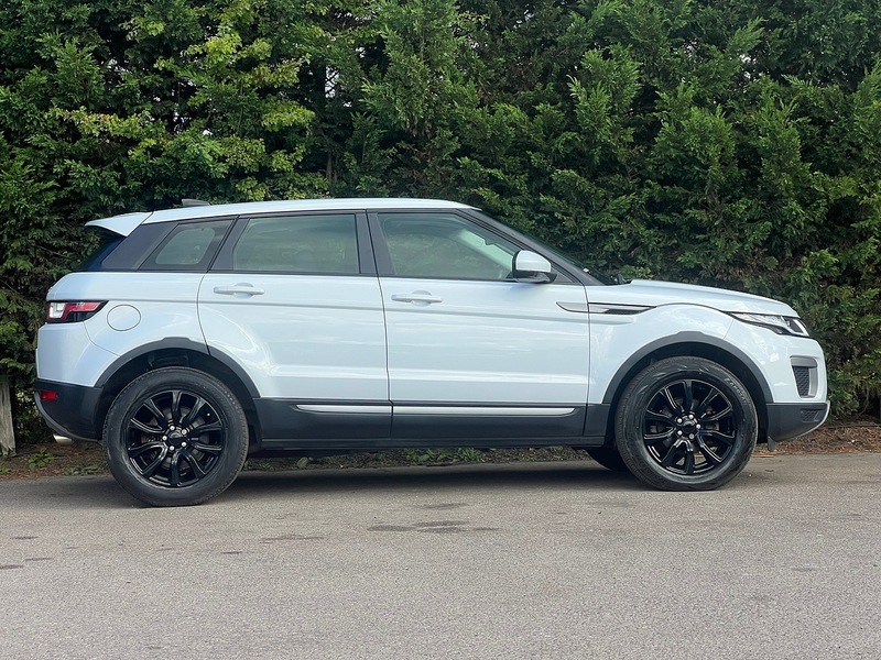 Land Rover Range Rover Evoque eD4 SE - U6695