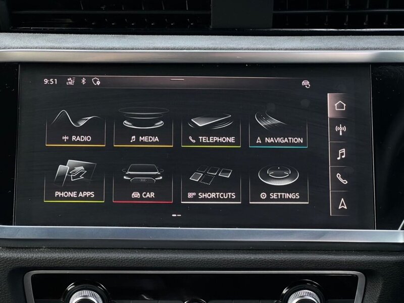 Audi Q3 TFSI CoD Vorsprung - U6949