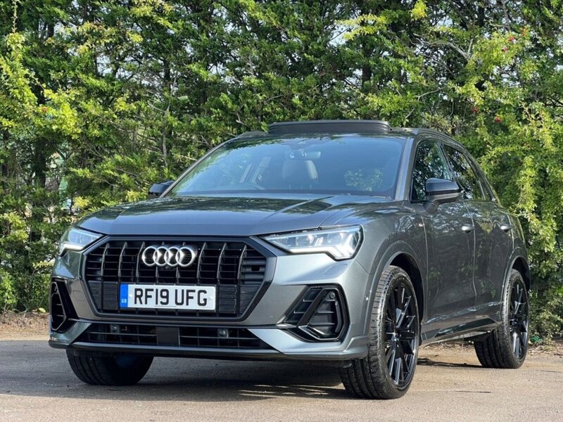 Audi Q3 TFSI CoD Vorsprung - U6949