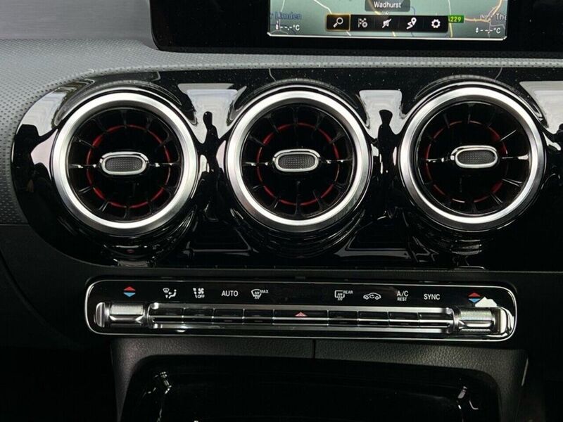 MERCEDES-BENZ A-CLASS 2.0 AMG A 35 4MATIC 5d 302 BHP 1 OWNER FROM NEW|VAT QUALIFYING - U7777