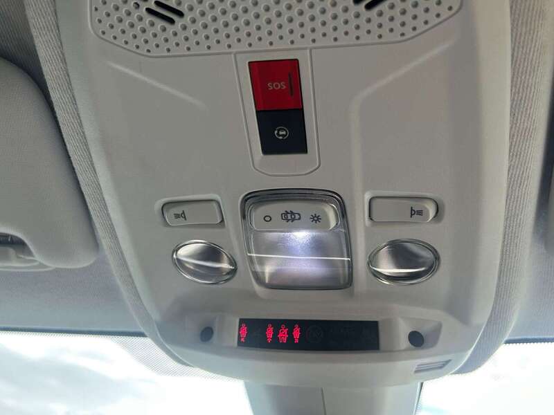 Vauxhall Corsa-e Elite Nav - U7942