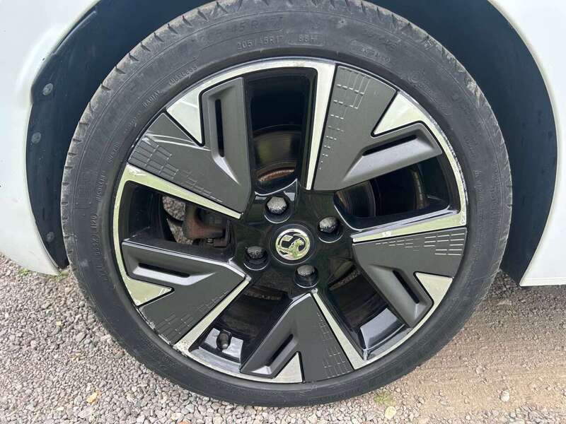 Vauxhall Corsa-e Elite Nav - U7942