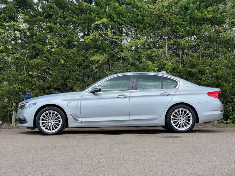 BMW 5 SERIES 2.0 530E SE 4d 249 BHP 1 OWNER FROM NEW|VAT QUALIFYING - U8046