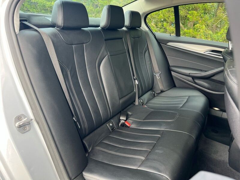 BMW 5 SERIES 2.0 530E SE 4d 249 BHP 1 OWNER FROM NEW|VAT QUALIFYING - U8046