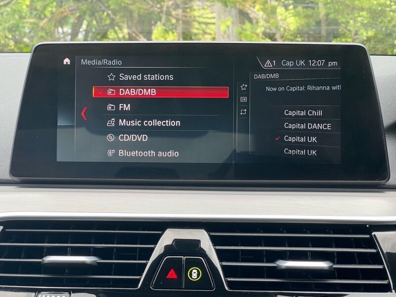 BMW 5 SERIES 2.0 530E SE 4d 249 BHP 1 OWNER FROM NEW|VAT QUALIFYING - U8046