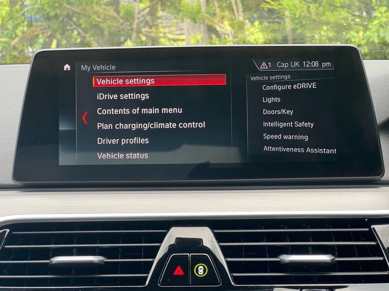 BMW 5 SERIES 2.0 530E SE 4d 249 BHP 1 OWNER FROM NEW|VAT QUALIFYING - U8046