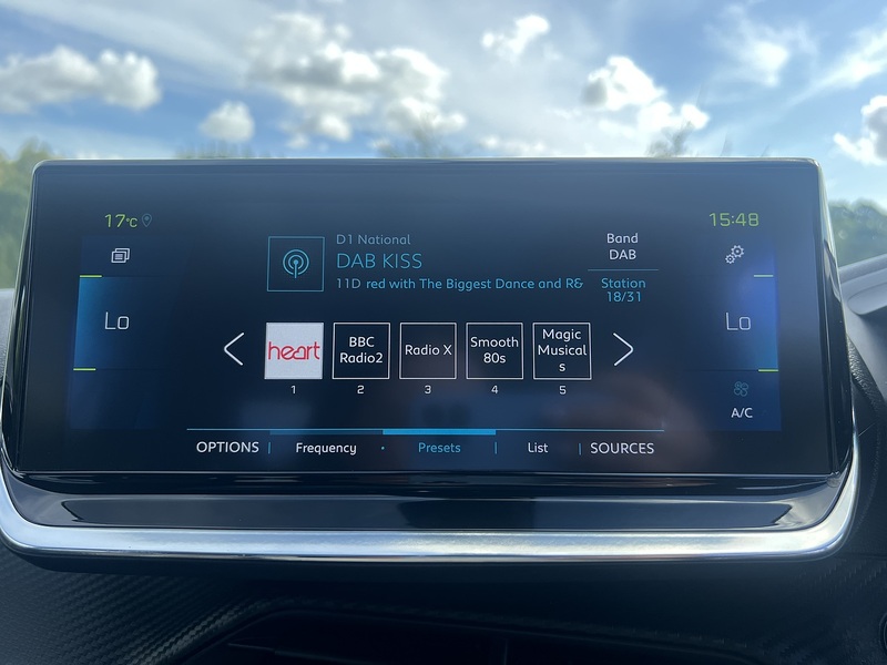 Peugeot e-2008 GT - U8270