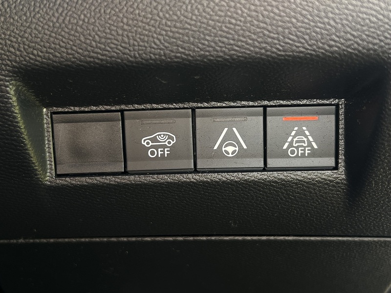 Peugeot e-2008 GT - U8270