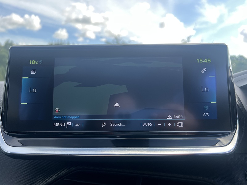 Peugeot e-2008 GT - U8270