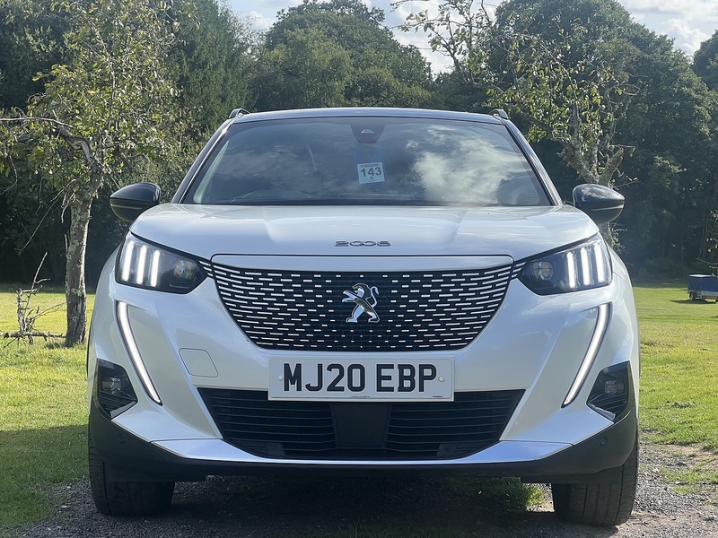 Peugeot e-2008 GT - U8270