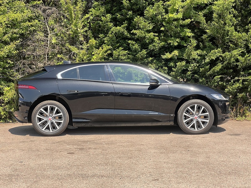Jaguar I-PACE 400 SE - U8371