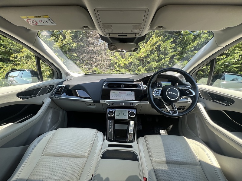 Jaguar I-PACE 400 SE - U8371