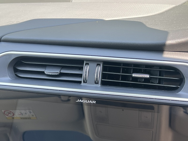 Jaguar I-PACE 400 SE - U8371