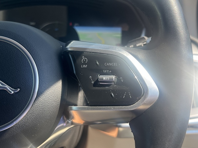 Jaguar I-PACE 400 SE - U8371