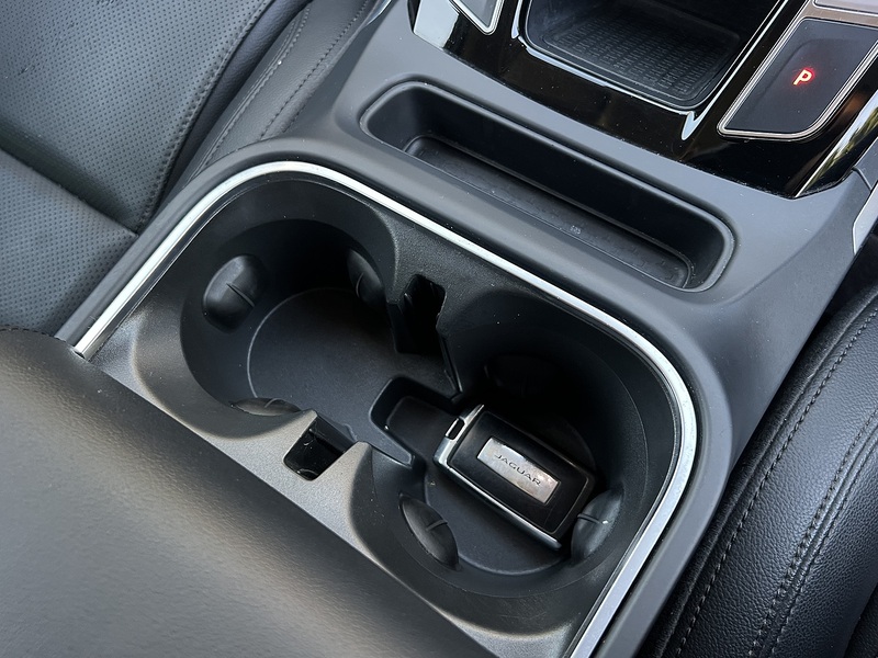 JAGUAR I-PACE 0.0 S 5d 395 BHP 1 OWNER FROM NEW|VAT QUALIFYING - U8692