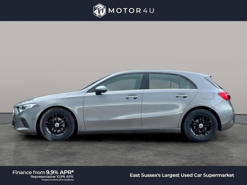 MERCEDES-BENZ A-CLASS 1.5 A 180 D SE 5d 114 BHP 1 OWNER FROM NEW|REVERSE CAMERA|NAV - U8941