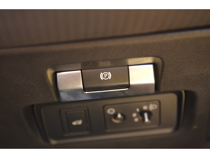 Land Rover Range Rover Evoque 2.0 D150 R-Dynamic S SUV 5dr Diesel Manual FWD Euro 6 (s/s) (150 ps) | PAN - U9030