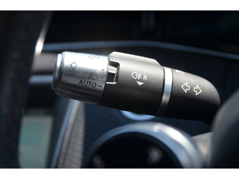 Land Rover Range Rover Evoque 2.0 D150 R-Dynamic S SUV 5dr Diesel Manual FWD Euro 6 (s/s) (150 ps) | PAN - U9030