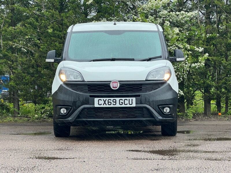 FIAT DOBLO 1.6 16V SX MAXI MULTIJET II 105 BHP 1 OWNER FROM NEW|PARK DISTANCE PANEL VAN Manual Diesel | PARK - U9218