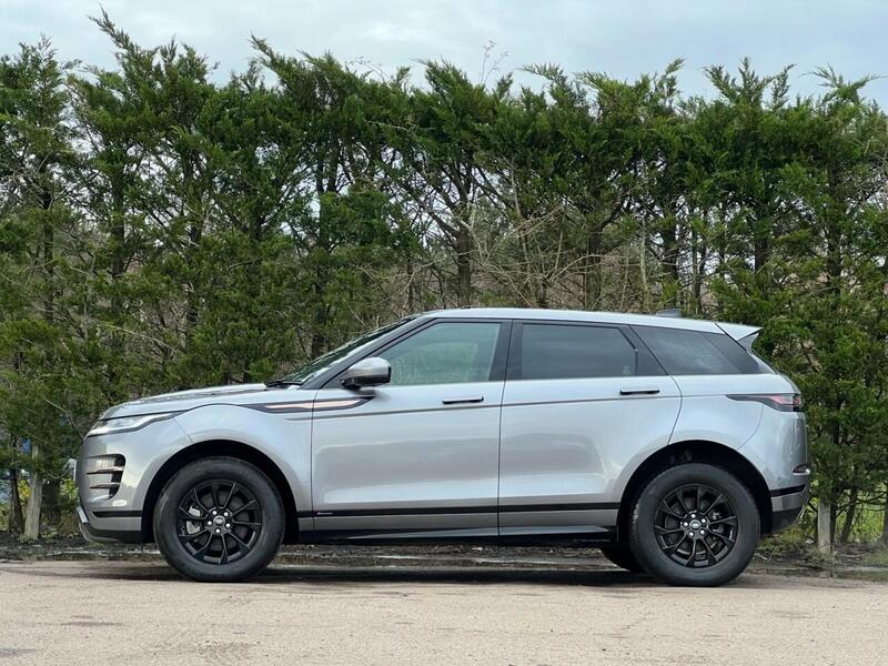 LAND ROVER RANGE ROVER EVOQUE 2.0 R-DYNAMIC MHEV 5d 178 BHP 1 OWNER FROM NEW|VAT QUALIFYING - U9321