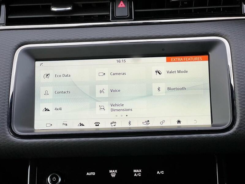 LAND ROVER RANGE ROVER EVOQUE 2.0 R-DYNAMIC MHEV 5d 178 BHP 1 OWNER FROM NEW|VAT QUALIFYING - U9321