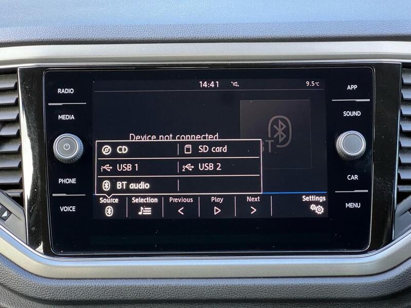 VOLKSWAGEN T-ROC 1.0 SE TSI 5d 114 BHP 1 OWNER FROM NEW|FULL HISTORY - U9349