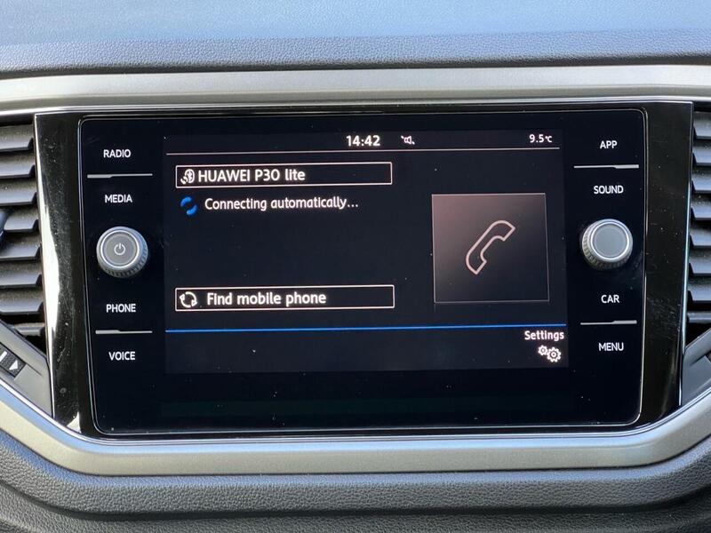 VOLKSWAGEN T-ROC 1.0 SE TSI 5d 114 BHP 1 OWNER FROM NEW|FULL HISTORY - U9349