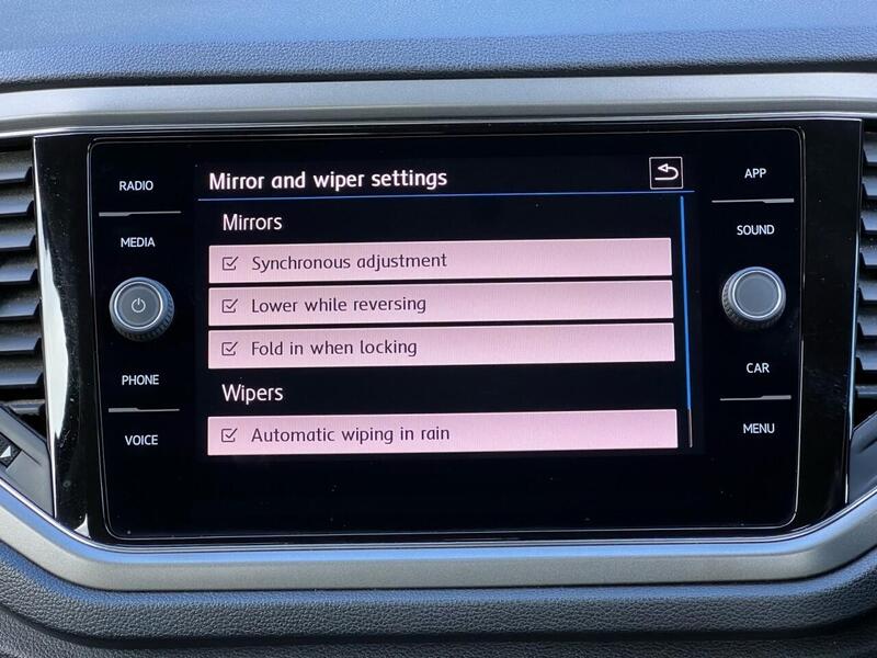 VOLKSWAGEN T-ROC 1.0 SE TSI 5d 114 BHP 1 OWNER FROM NEW|FULL HISTORY - U9349