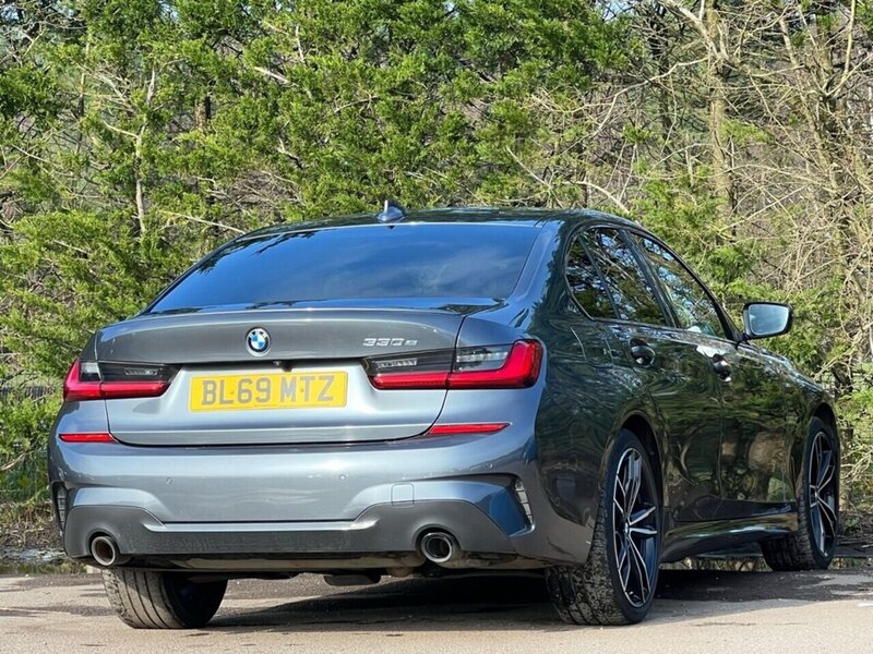 BMW 3 Series 330e M Sport - U9367