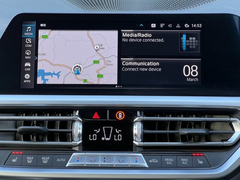 BMW 3 Series 330e M Sport - U9367