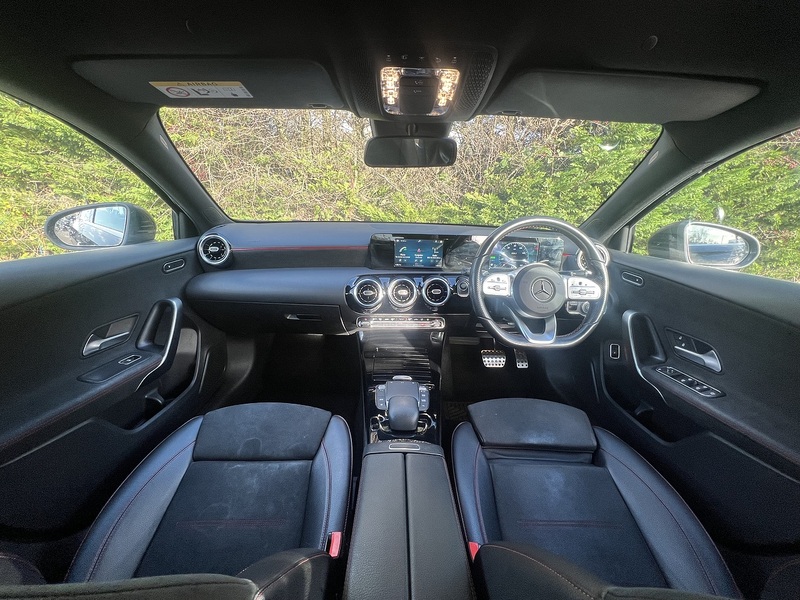 Mercedes-Benz A Class A250e AMG Line - U9381