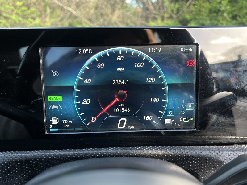 Mercedes-Benz A Class A250e AMG Line - U9381